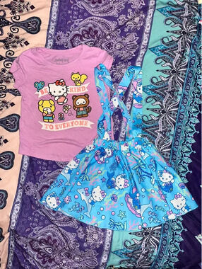 4T Hello Kitty clothing bundle